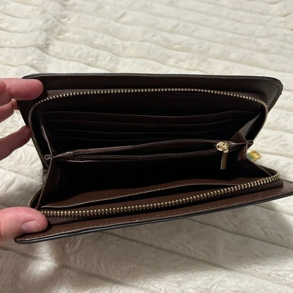 ALDO Wallet - Picture 8 of 9